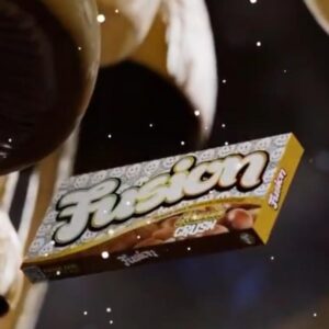 Fusion Almond Crush Chocolate Bar